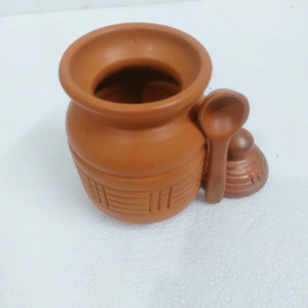 মাটির লবনদানি ঢাকনাসহ