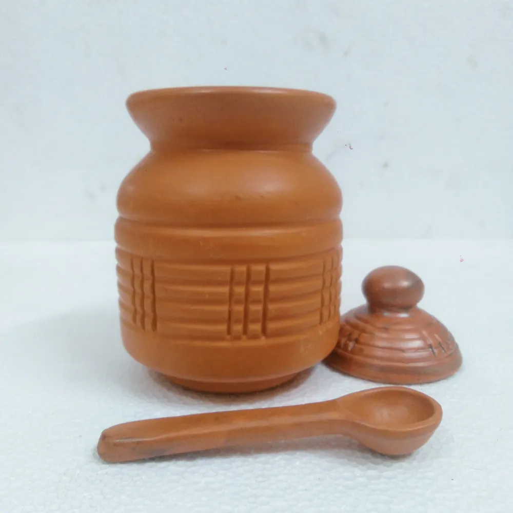 মাটির লবনদানি ঢাকনাসহ
